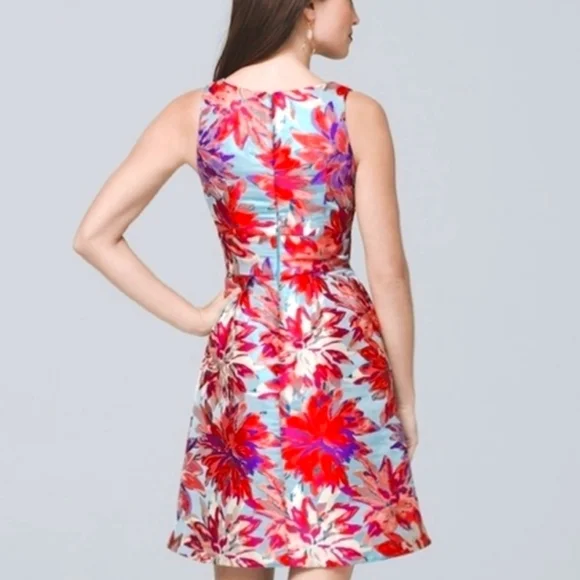 Nicole Miller Deep V Neck Jacquard Cocktail Dress - Picture 3 of 10